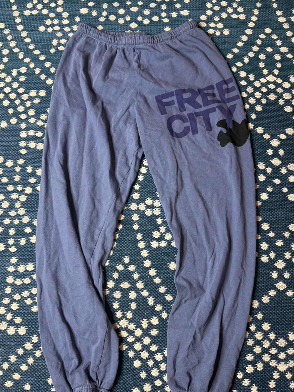 freecity Lavender Jogger Sweatpants - freecity Logo